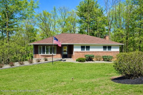 Photo of 62 Austin Acres, Catskill, NY 12414 (MLS # 20261549)