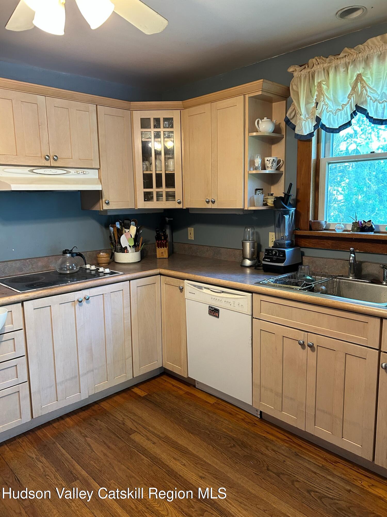 8874 Route 9w Street, Athens, Texas image 10
