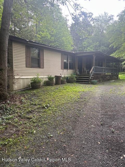 30 June Drive, Hunter, New York - 3 Bedrooms  
2 Bathrooms - 
