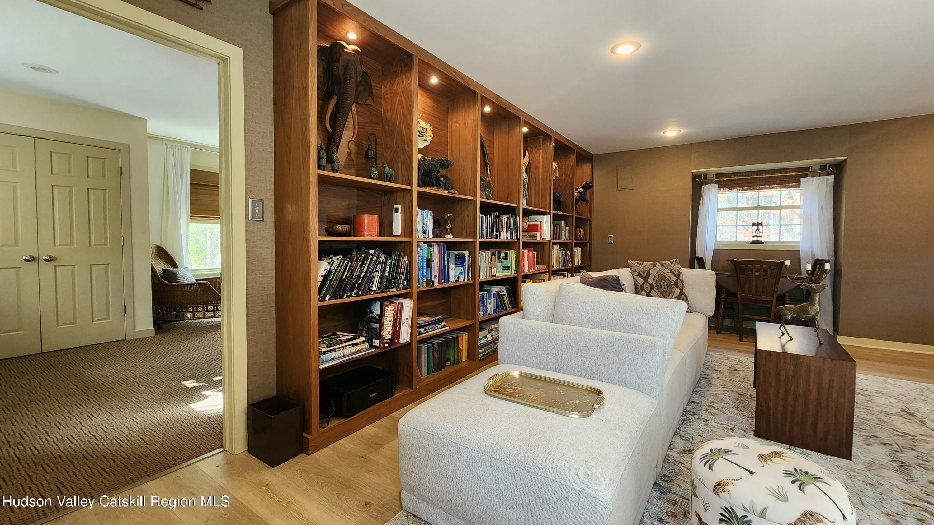 Saugerties, New York 12477, United States, 1 Bedroom Bedrooms, ,1 BathroomBathrooms,Residential,Active,80082