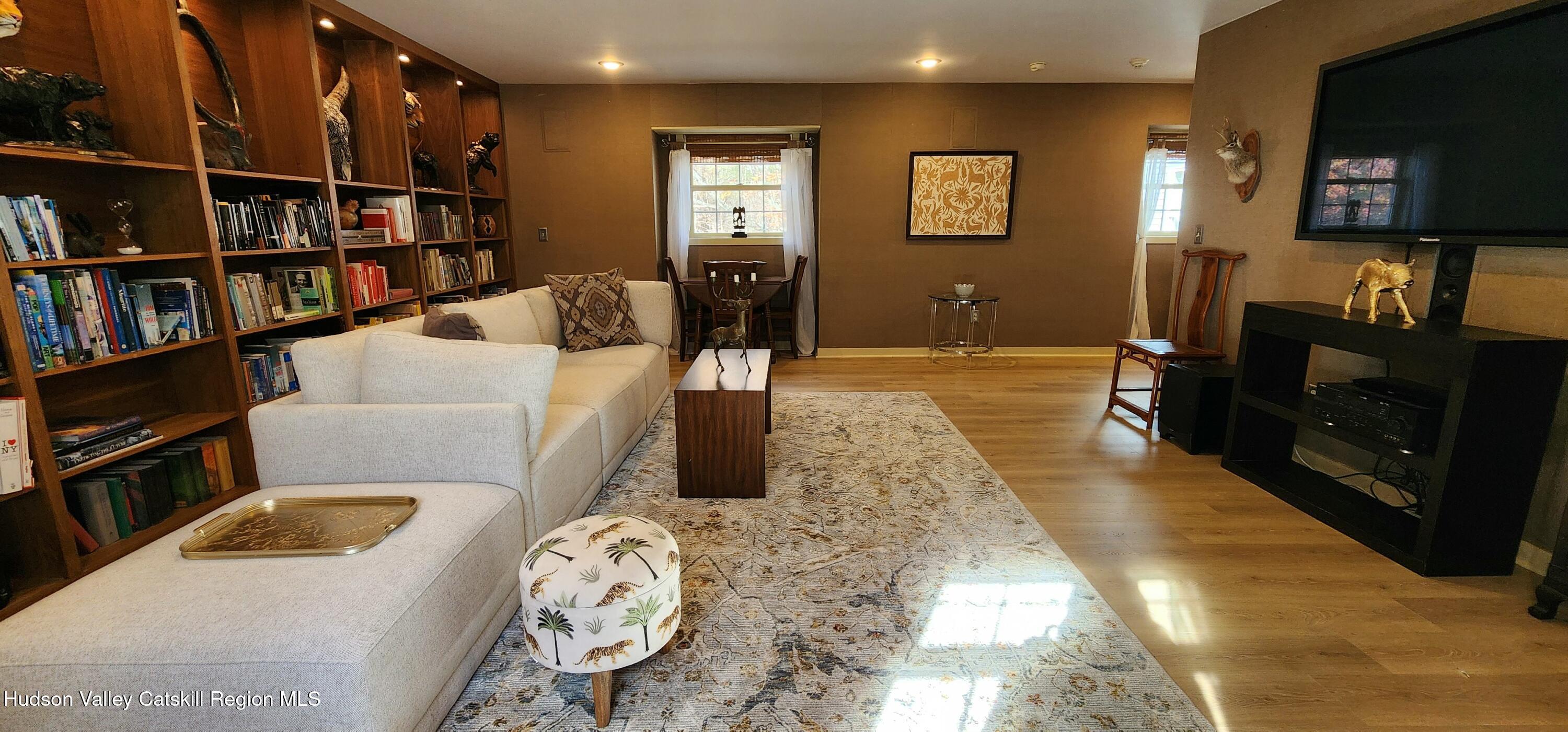 Saugerties, New York 12477, United States, 1 Bedroom Bedrooms, ,1 BathroomBathrooms,Residential,Active,80082