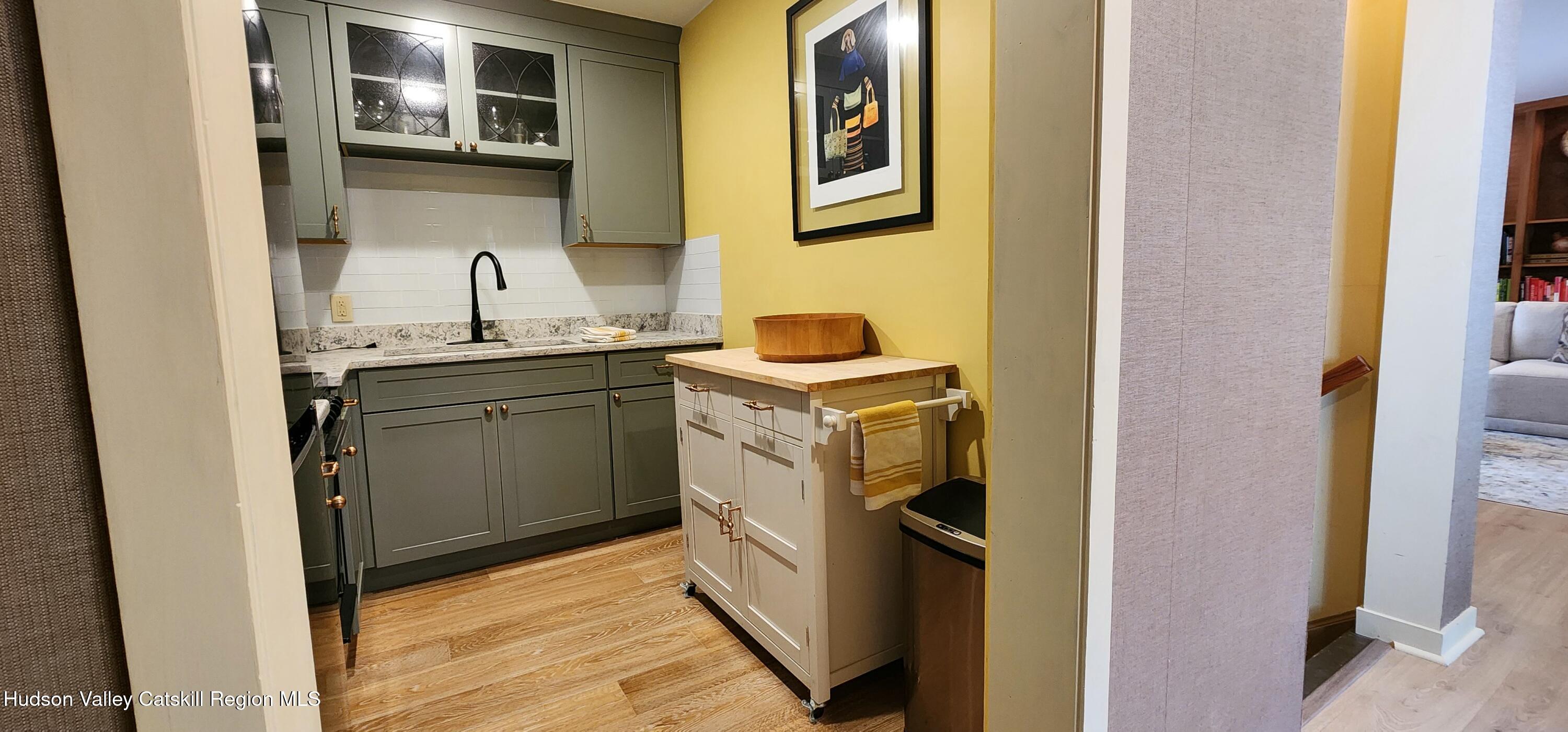 Saugerties, New York 12477, United States, 1 Bedroom Bedrooms, ,1 BathroomBathrooms,Residential,Active,80082