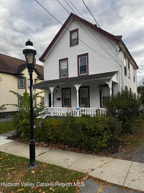 Photo of 32 Lagrange Avenue, Poughkeepsie, NY 12603 (MLS # 20255272)