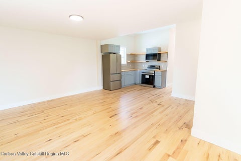 Apartment For Rent - 328 Columbia Street #1<br/> Hudson, NY 12534