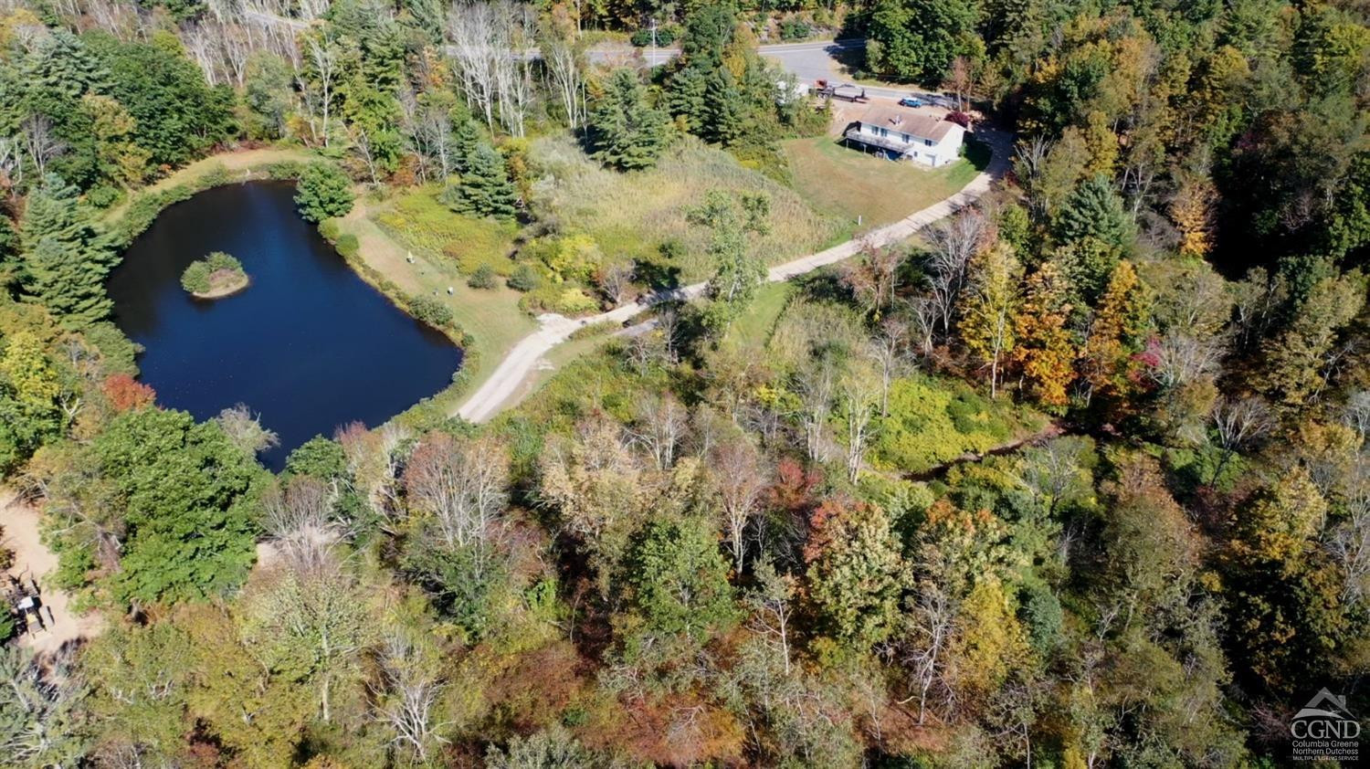 25 Nobletown Road, Hillsdale, New York image 1