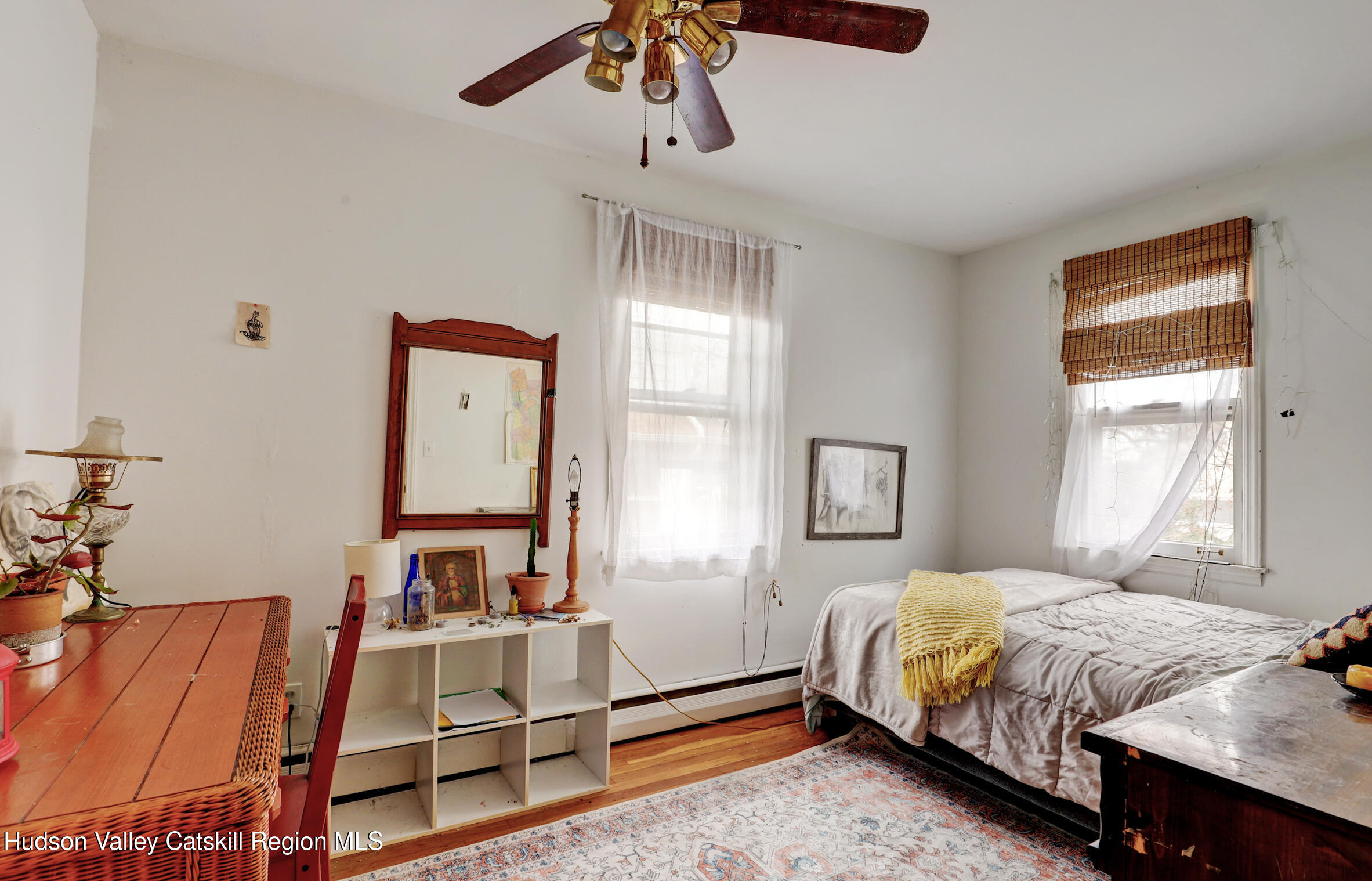 Kingston, New York 12401, United States, 2 Bedrooms Bedrooms, ,1 BathroomBathrooms,Residential,Pending,28525