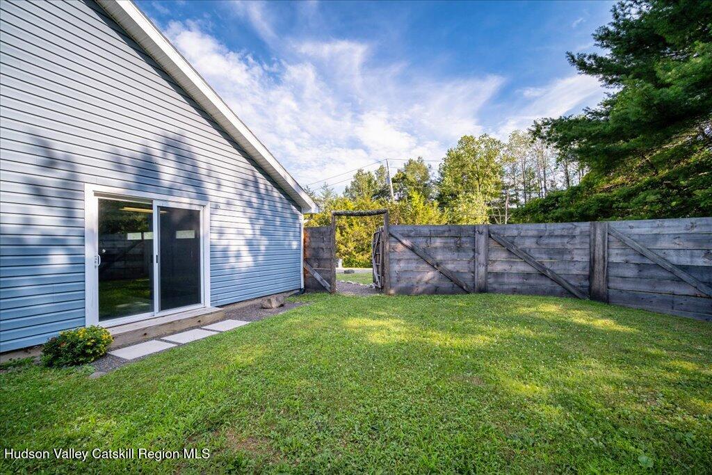 Accord, New York 12404, United States, 4 Bedrooms Bedrooms, ,2 BathroomsBathrooms,Residential,Active,120803