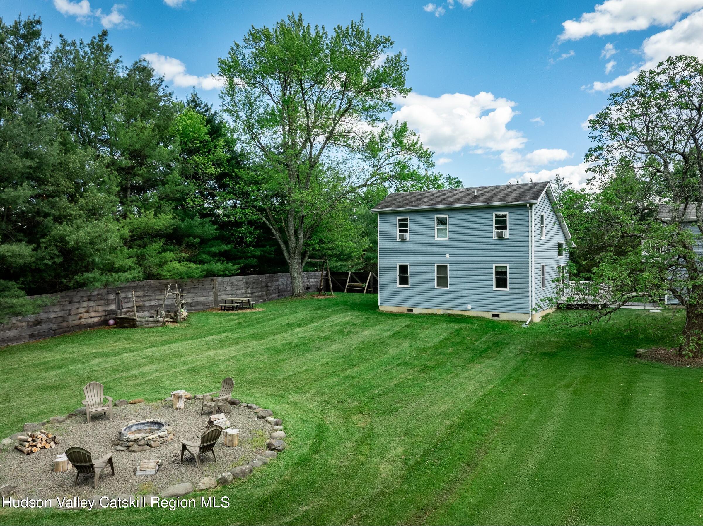 Accord, New York 12404, United States, 4 Bedrooms Bedrooms, ,2 BathroomsBathrooms,Residential,Active,120803