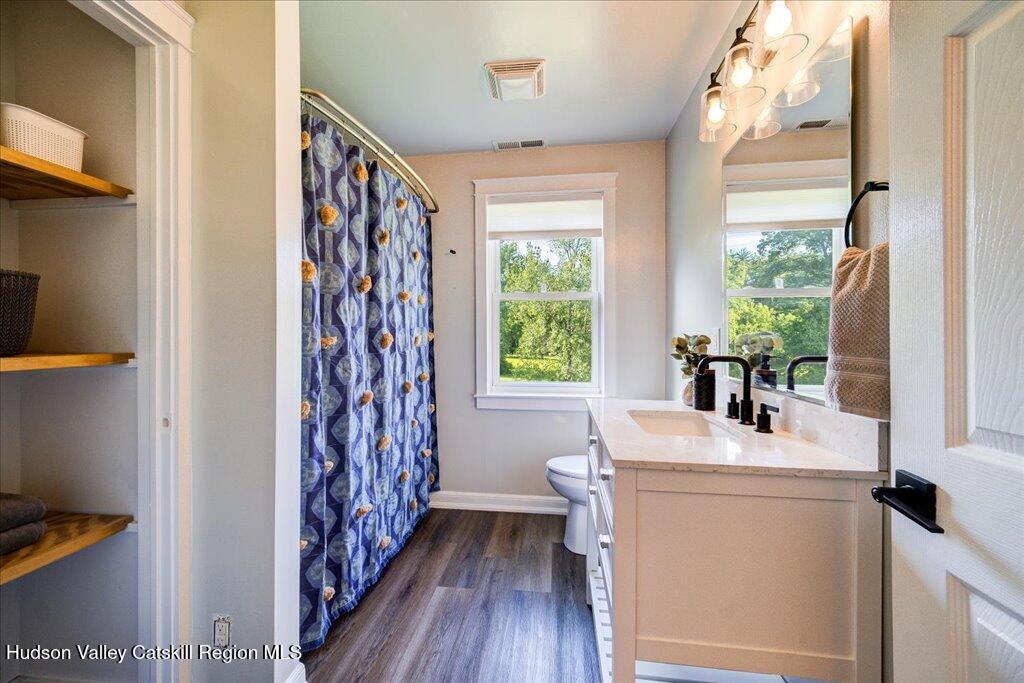 Accord, New York 12404, United States, 4 Bedrooms Bedrooms, ,2 BathroomsBathrooms,Residential,Active,120803