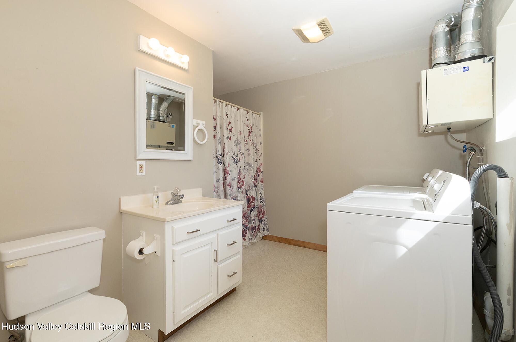 186 Meadow Brook Lane, Greenville, New York image 27