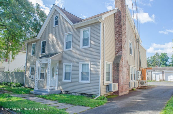 143 CLINTON AVE, KINGSTON, NY 12401 - Image 4cdb0976bd9d2b58a69a60ca7286d905/443734640