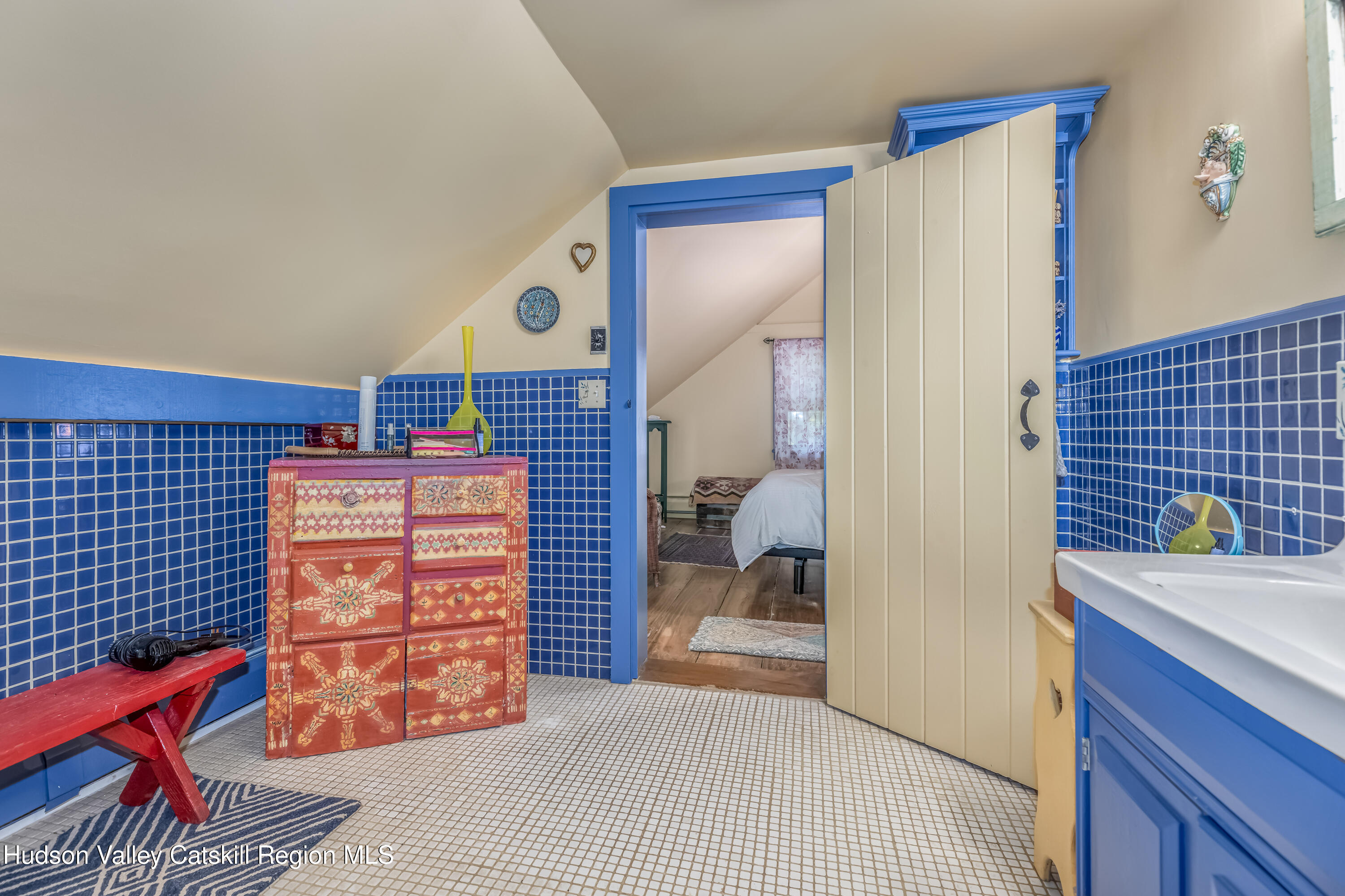 Olivebridge, New York 12461, United States, 3 Bedrooms Bedrooms, ,2 BathroomsBathrooms,Residential,Pending,154805