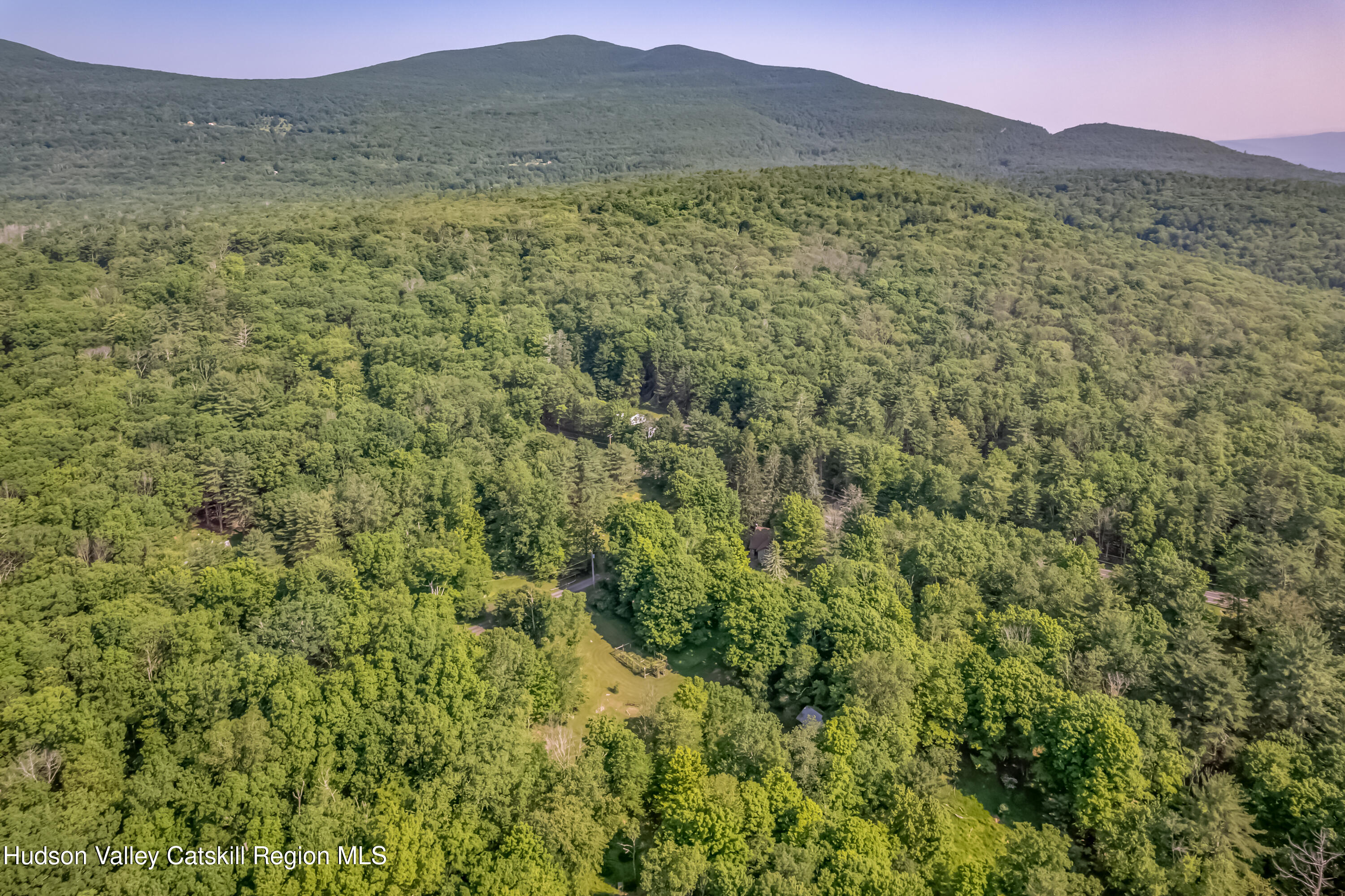 Olivebridge, New York 12461, United States, 3 Bedrooms Bedrooms, ,2 BathroomsBathrooms,Residential,Pending,154805