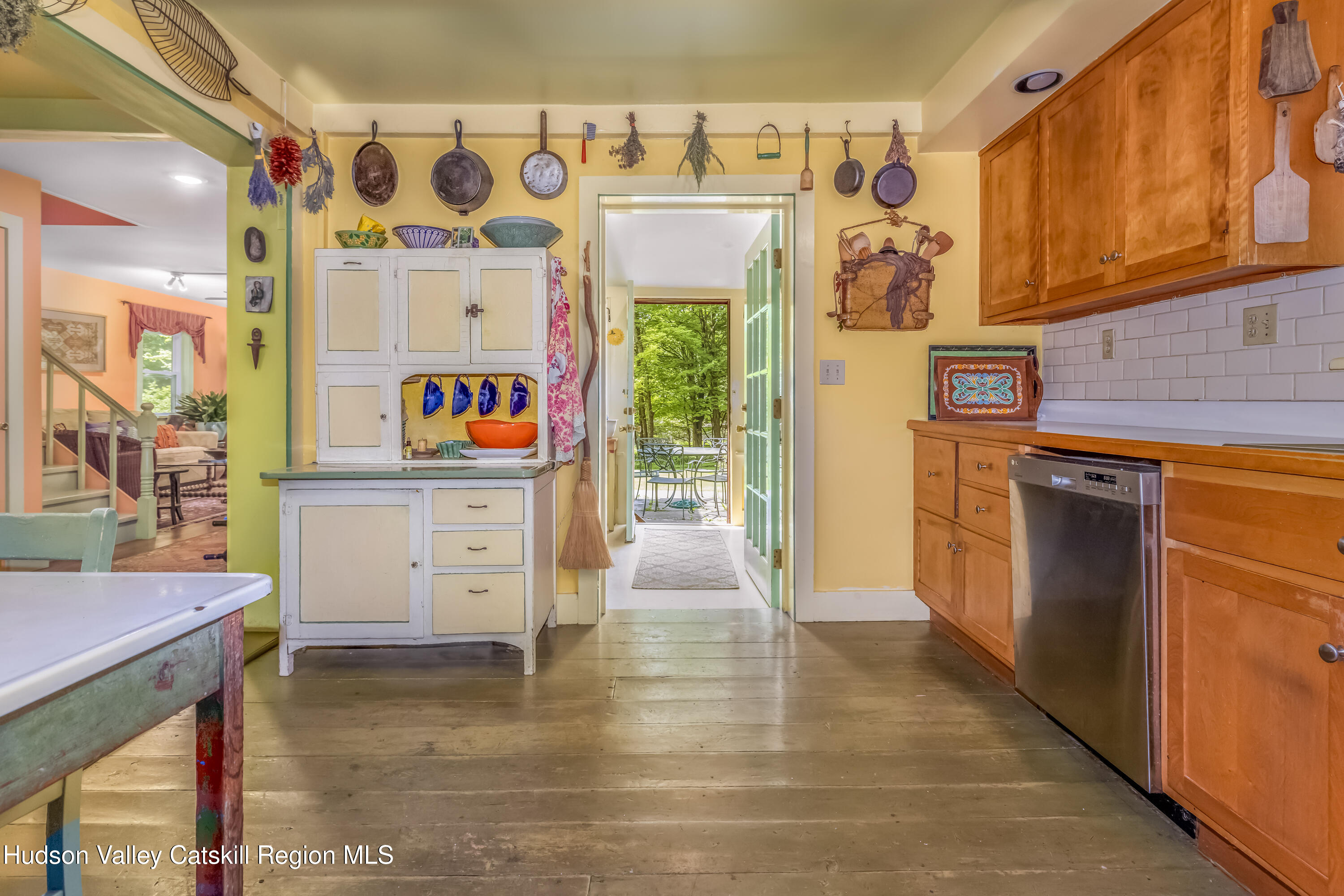 Olivebridge, New York 12461, United States, 3 Bedrooms Bedrooms, ,2 BathroomsBathrooms,Residential,Pending,154805