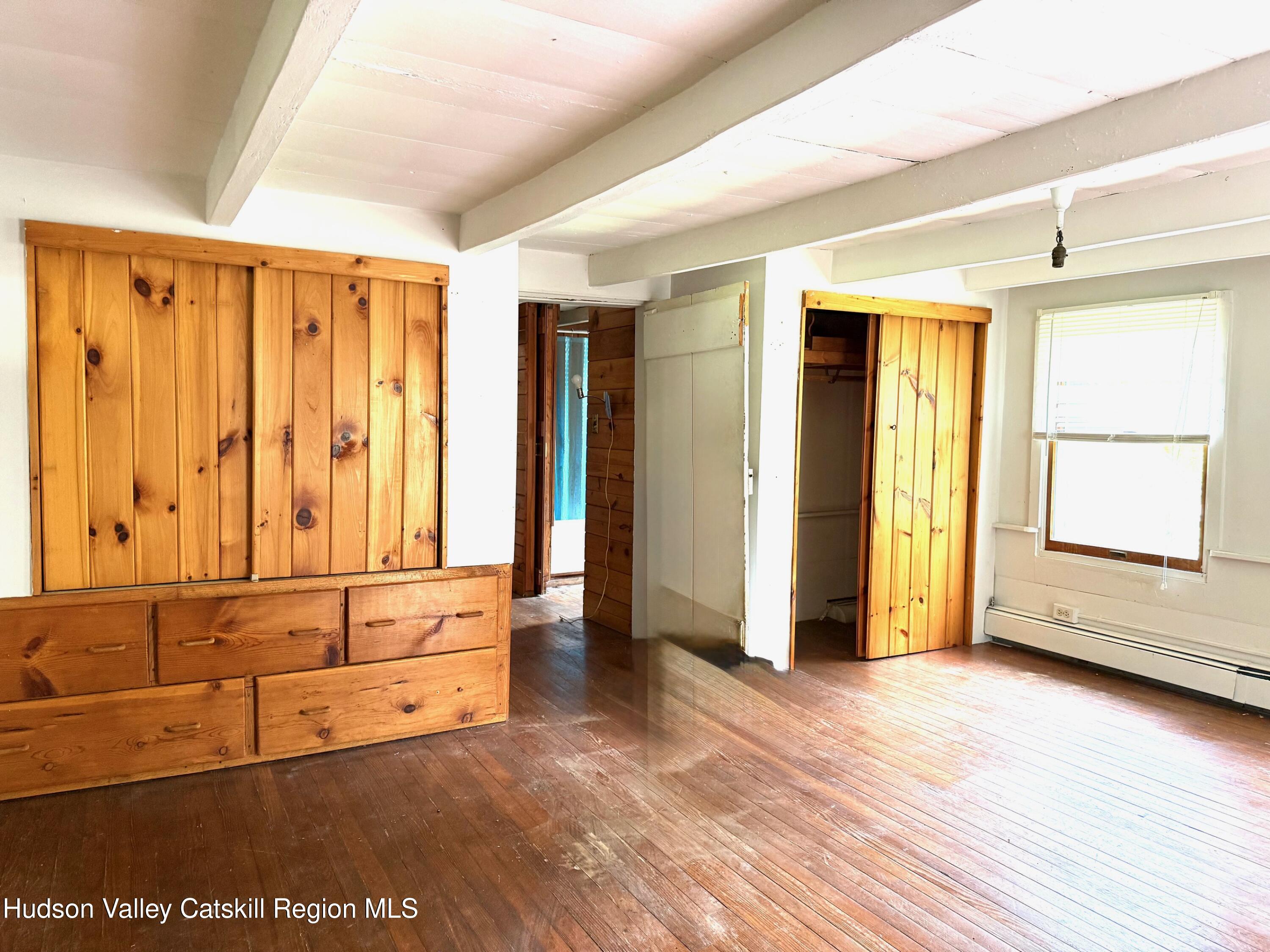 High Falls, New York 12440, United States, 3 Bedrooms Bedrooms, ,2 BathroomsBathrooms,Residential,Active,172545