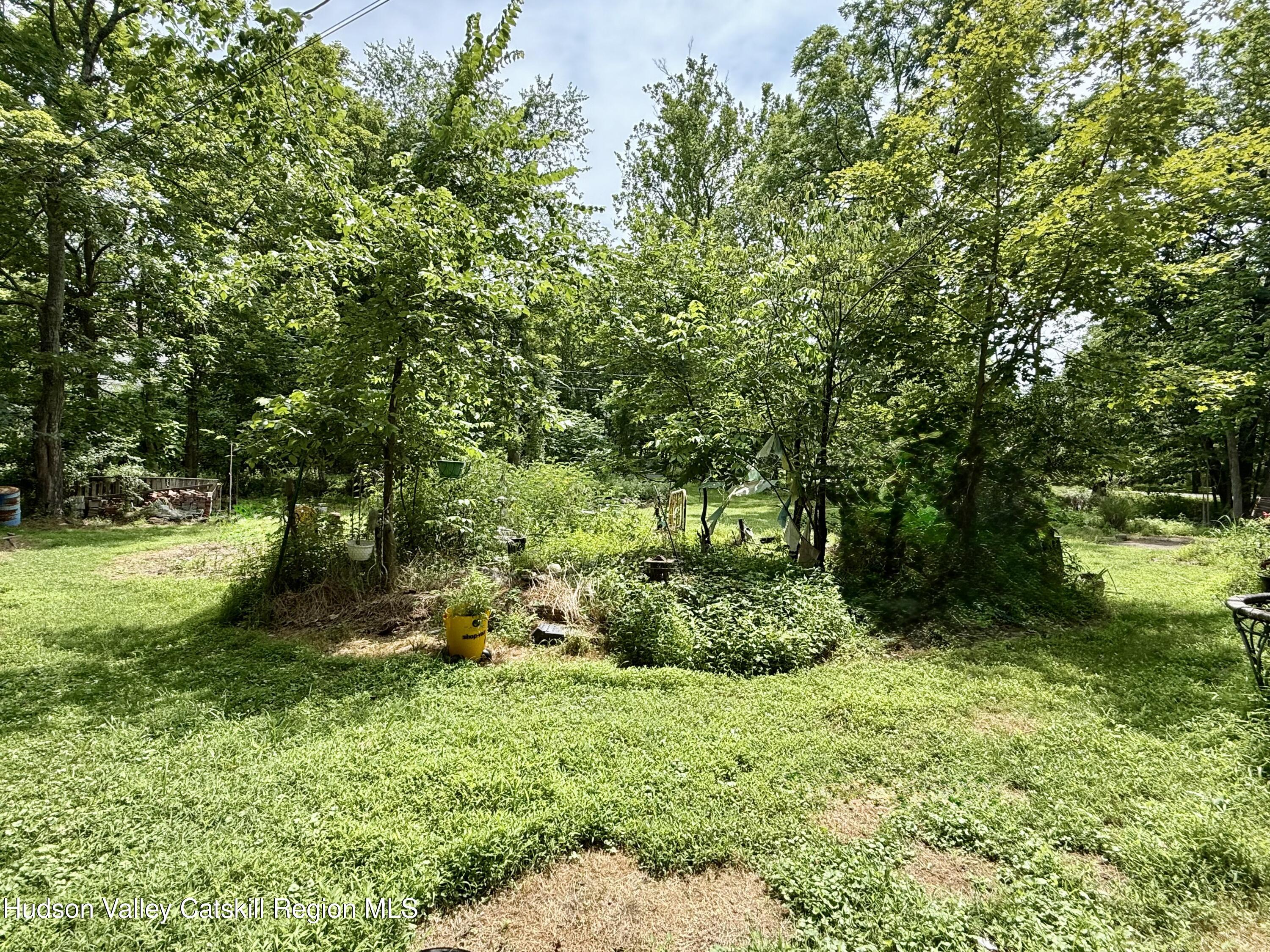 High Falls, New York 12440, United States, 3 Bedrooms Bedrooms, ,2 BathroomsBathrooms,Residential,Active,172545