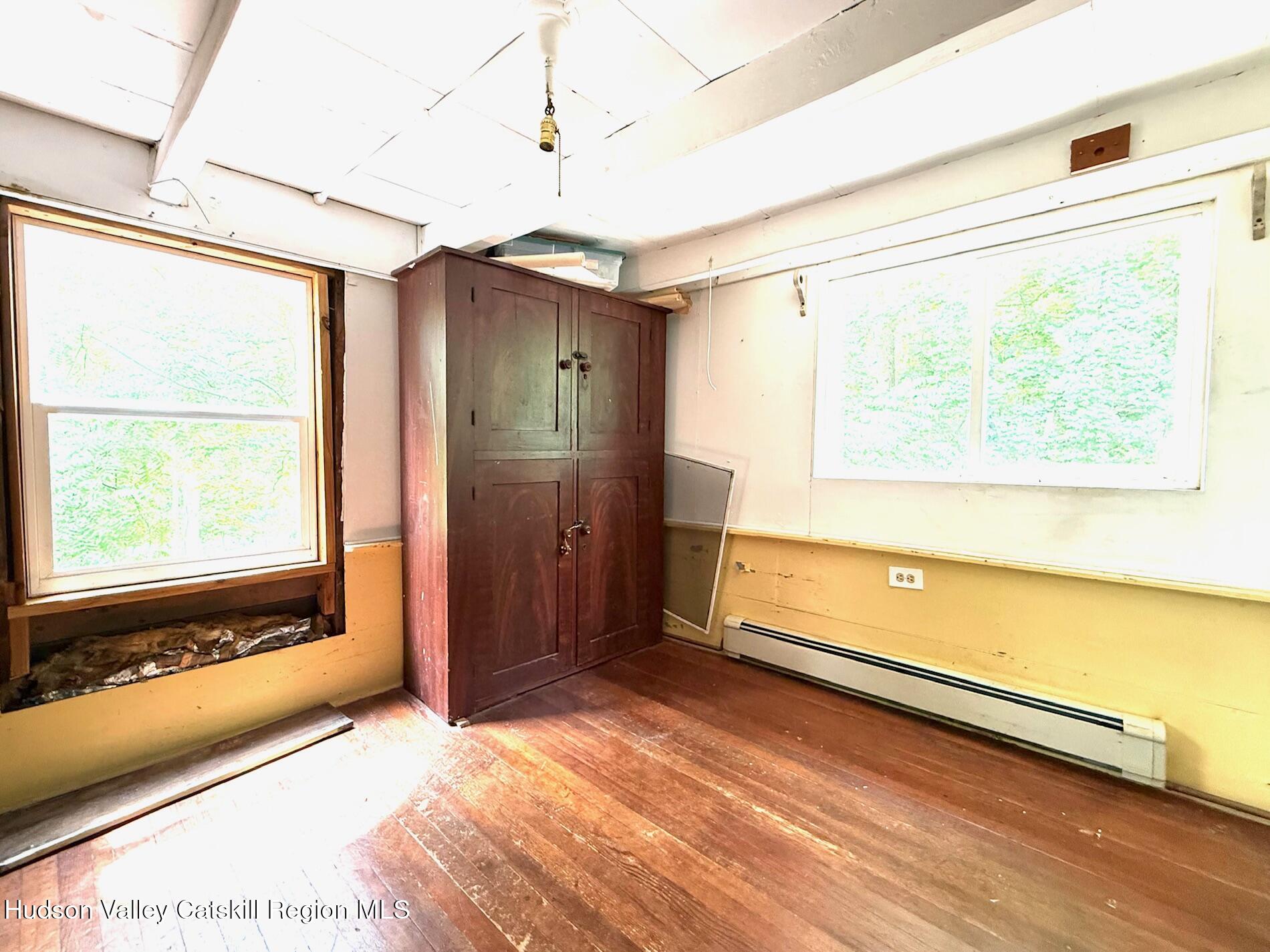 High Falls, New York 12440, United States, 3 Bedrooms Bedrooms, ,2 BathroomsBathrooms,Residential,Active,172545