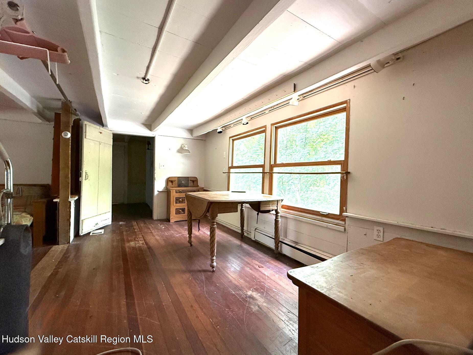 High Falls, New York 12440, United States, 3 Bedrooms Bedrooms, ,2 BathroomsBathrooms,Residential,Active,172545