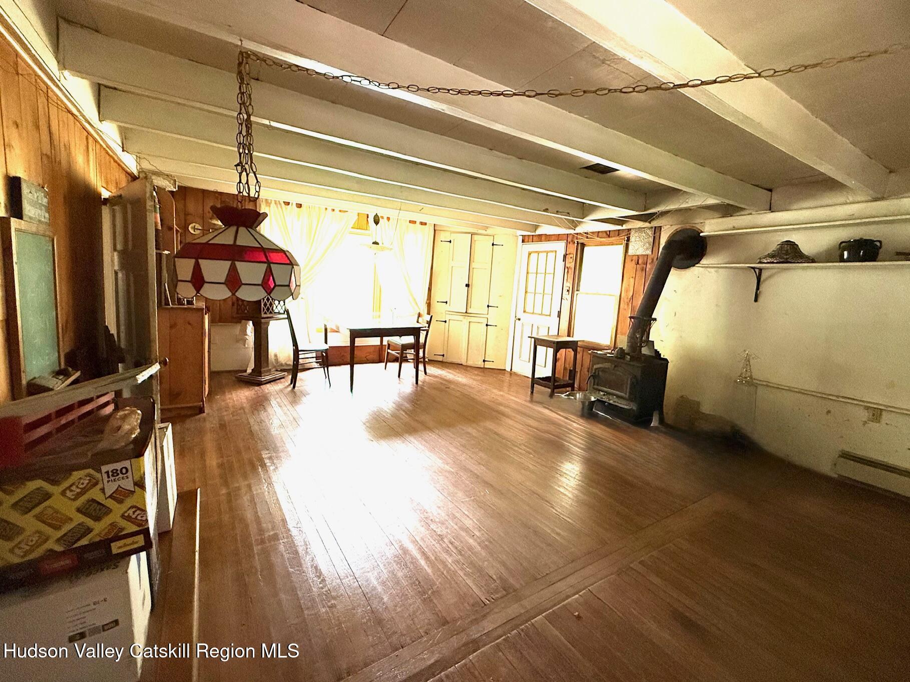 High Falls, New York 12440, United States, 3 Bedrooms Bedrooms, ,2 BathroomsBathrooms,Residential,Active,172545