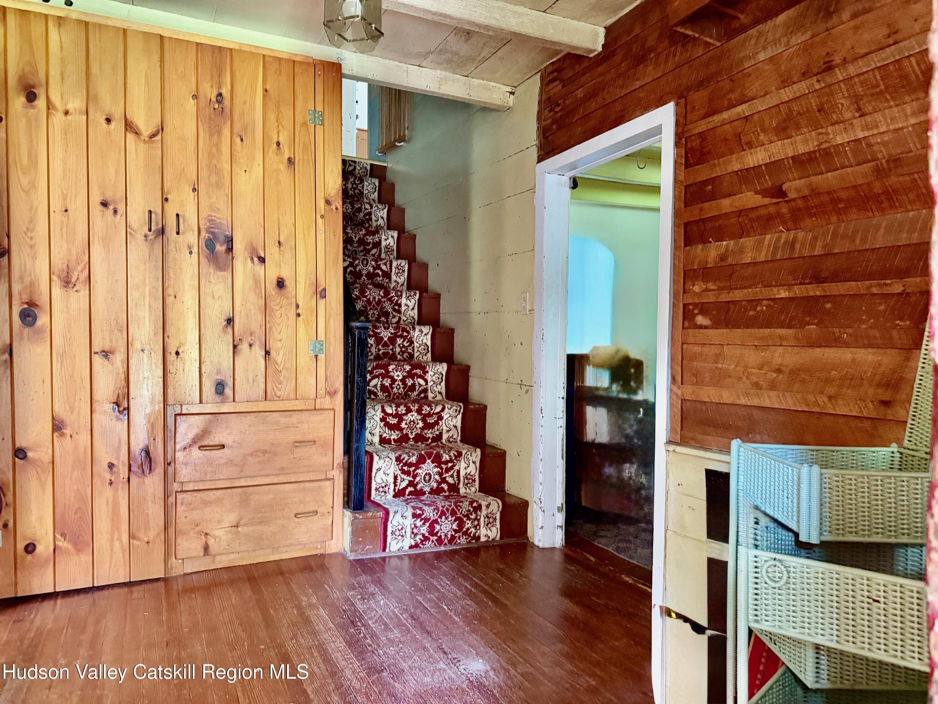 High Falls, New York 12440, United States, 3 Bedrooms Bedrooms, ,2 BathroomsBathrooms,Residential,Active,172545