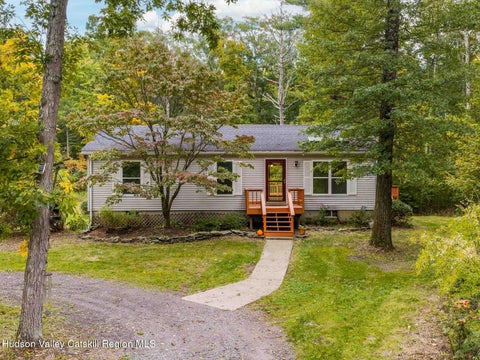Photo of 41 Dooley Drive, Saugerties, NY 12477 (MLS # 20265978)