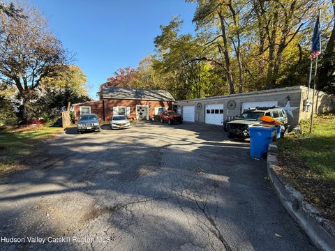 Homes For Sale - 53 Shufeldt Street<br/> Kingston, NY 12401