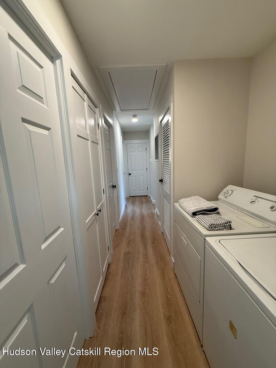 High Falls, New York 12440, United States, 3 Bedrooms Bedrooms, ,1 BathroomBathrooms,Residential,Pending,115858