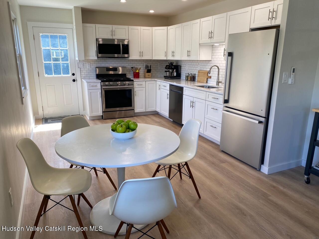 High Falls, New York 12440, United States, 3 Bedrooms Bedrooms, ,1 BathroomBathrooms,Residential,Pending,115858