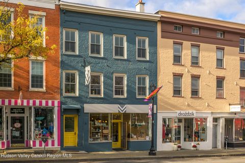 Photo of 705 Warren Street St, Hudson, NY 12534 (MLS # 20255457)