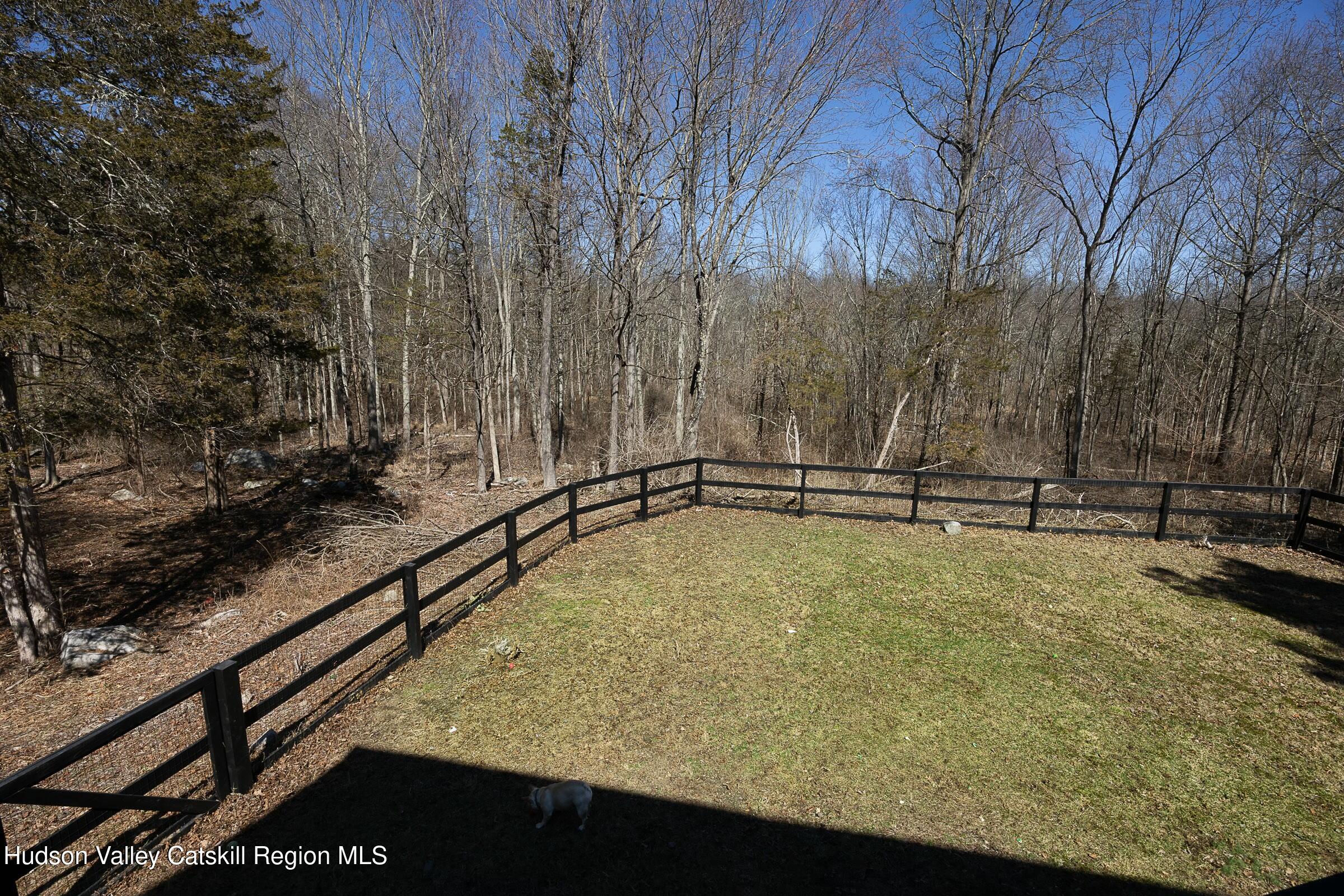 New Paltz, New York 12561, United States, 4 Bedrooms Bedrooms, ,2 BathroomsBathrooms,Residential,Active,96022