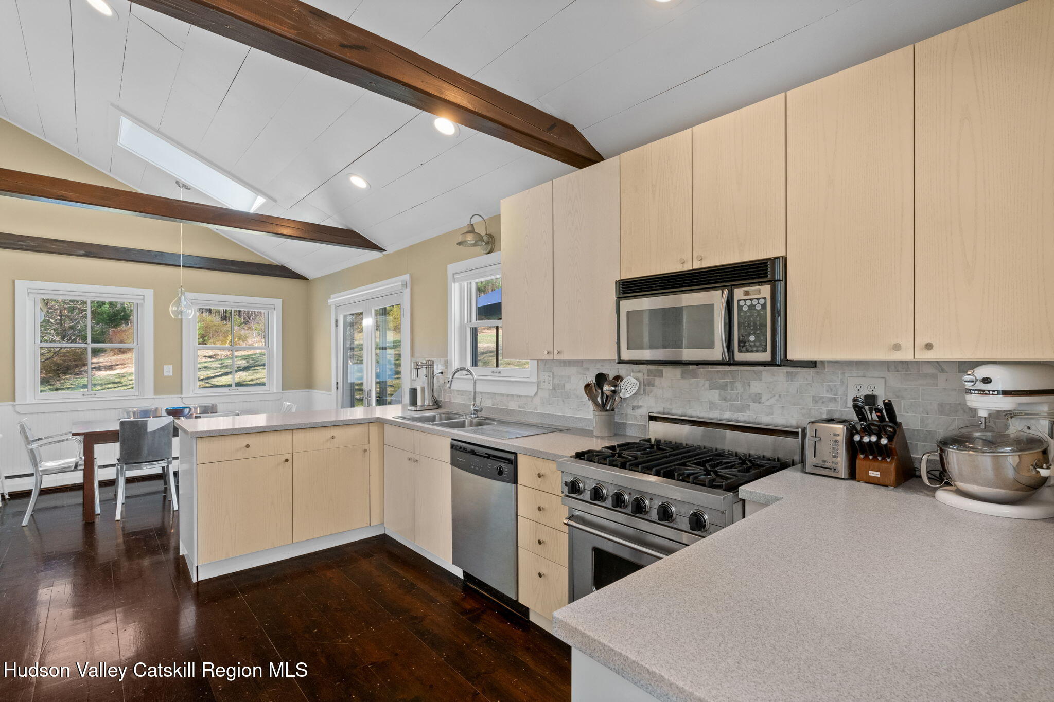 228 Woodland Road, Stone Ridge, Texas image 19