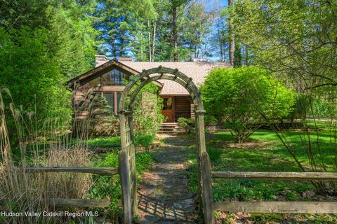 Photo of 34 Queechy Shore Beach Road, East Chatham, NY 12060 (MLS # 20262509)