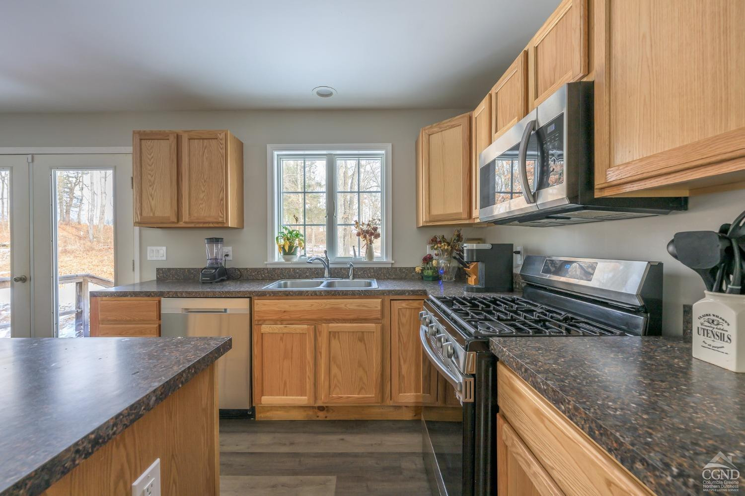 1414 Ny-9h, Ghent, New York image 7