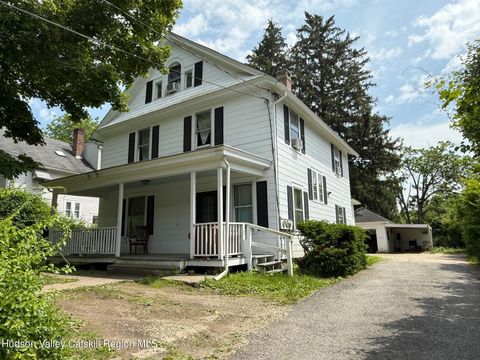 Homes For Sale - 5846 Elm Avenue<br/> Millerton, NY 12546