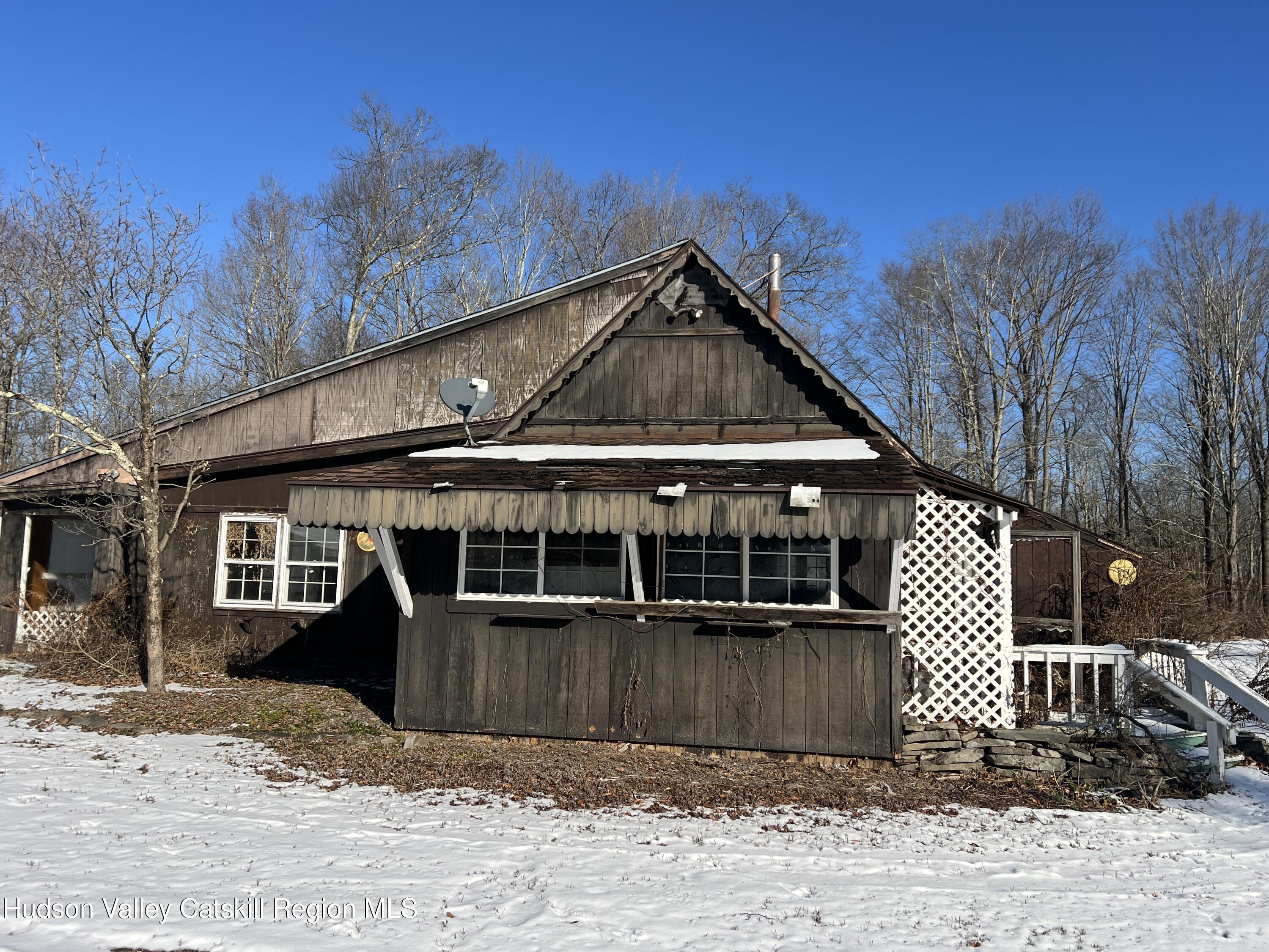 854 New Paltz Road, Highland, Ohio image 1