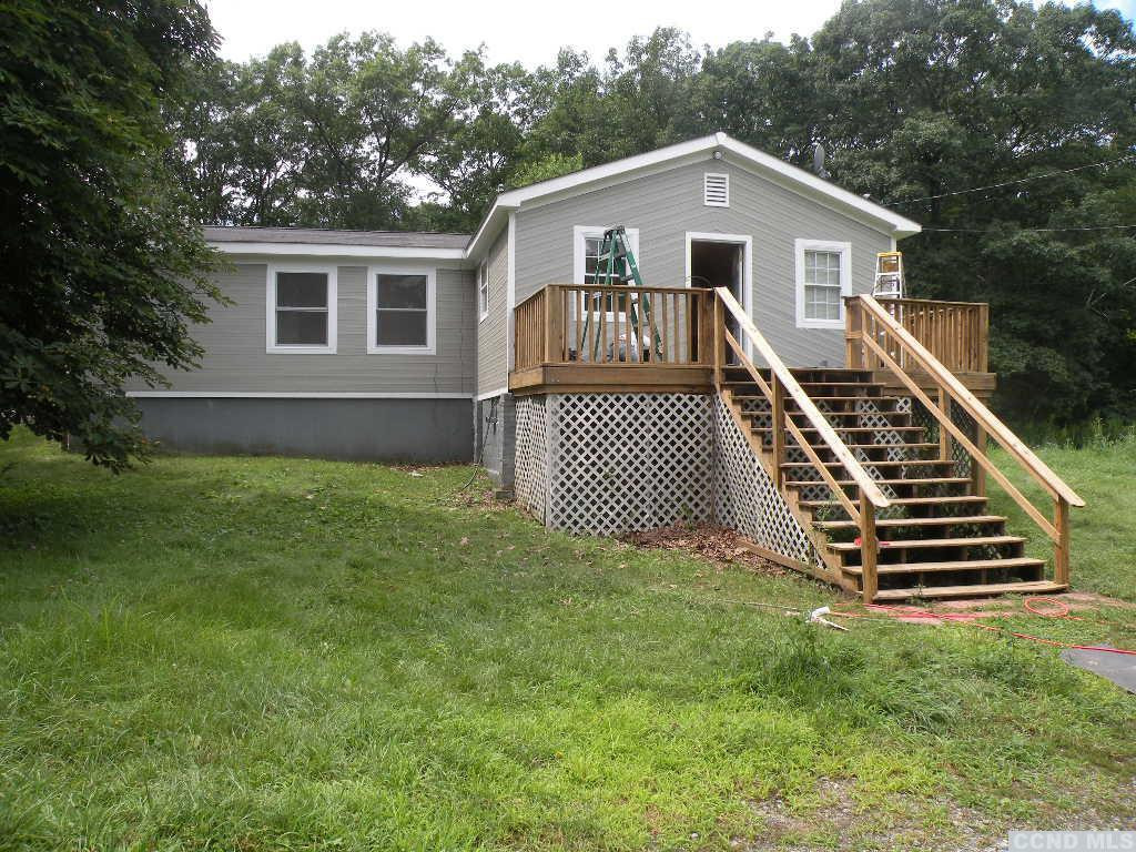 618 Bean River Road, Pine Plains, Texas image 1