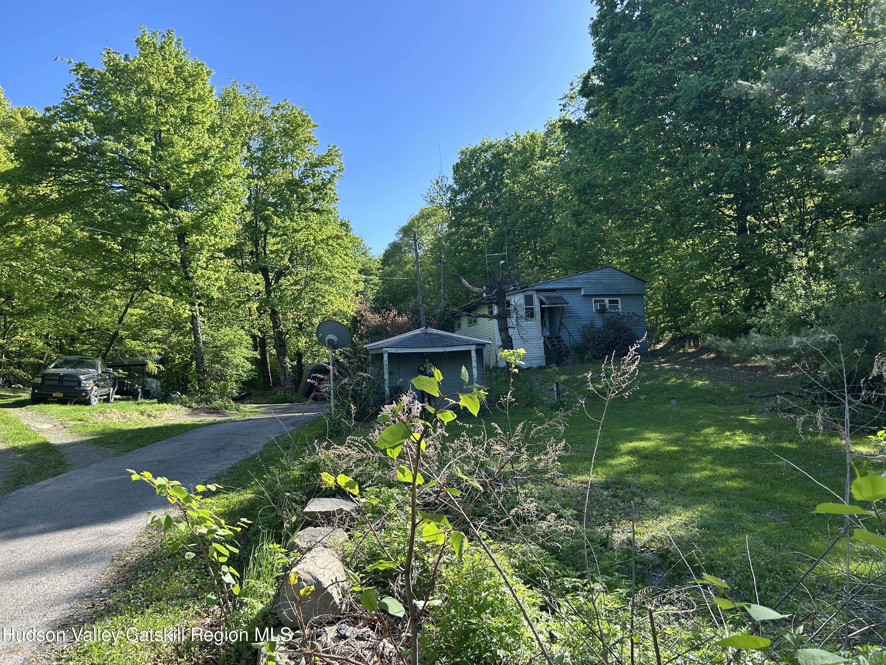 411 Plattekill Road, Marlboro, New York - 3 Bedrooms  
2 Bathrooms - 