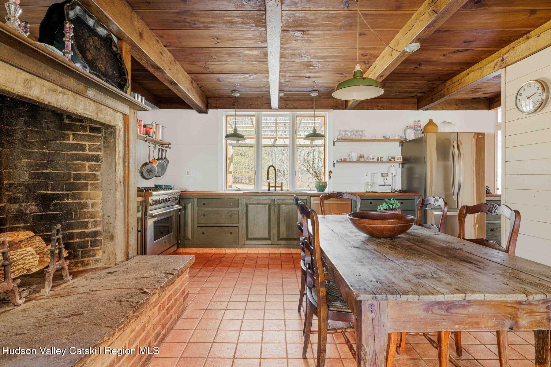 582 Old Kings Highway, Accord, New Mexico image 15