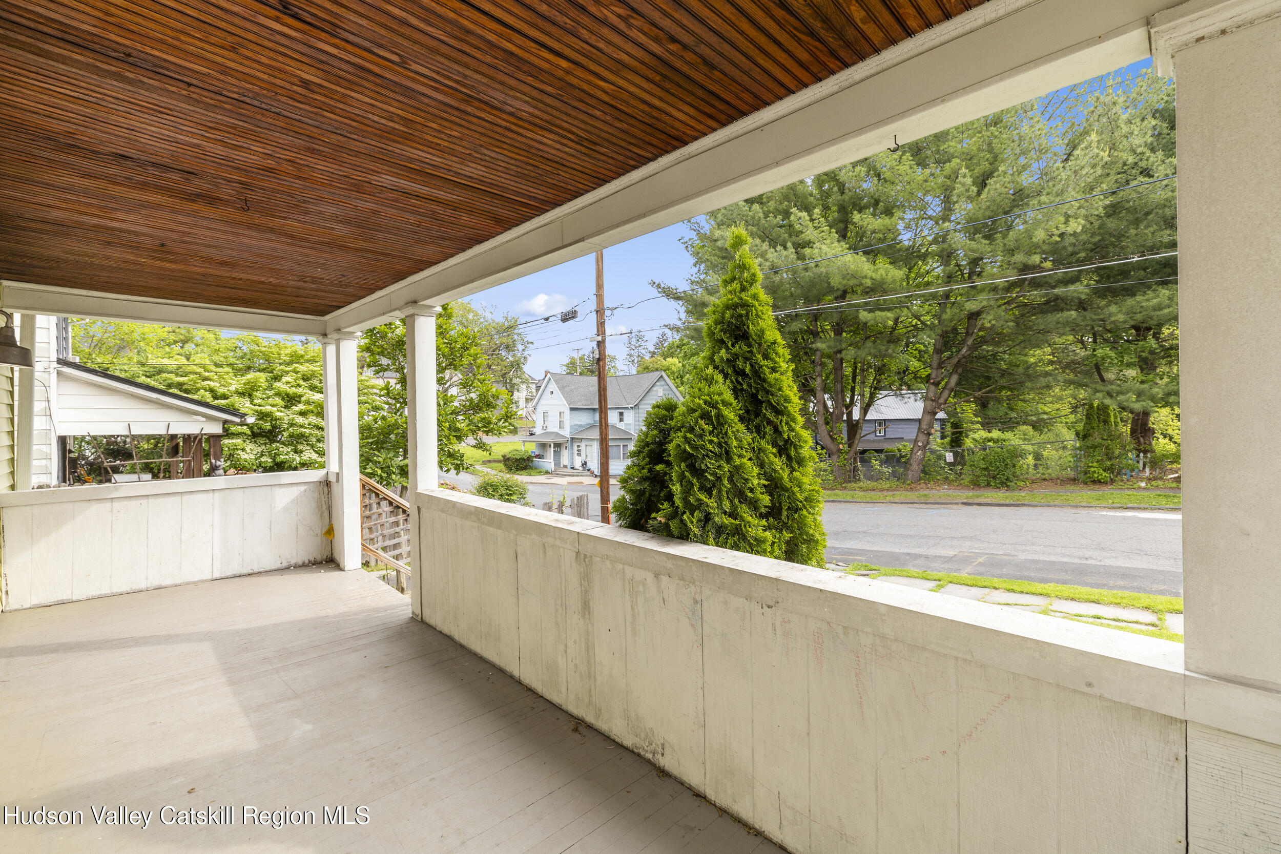 Kingston, New York 12401, United States, 3 Bedrooms Bedrooms, ,2 BathroomsBathrooms,Residential,Active,140245