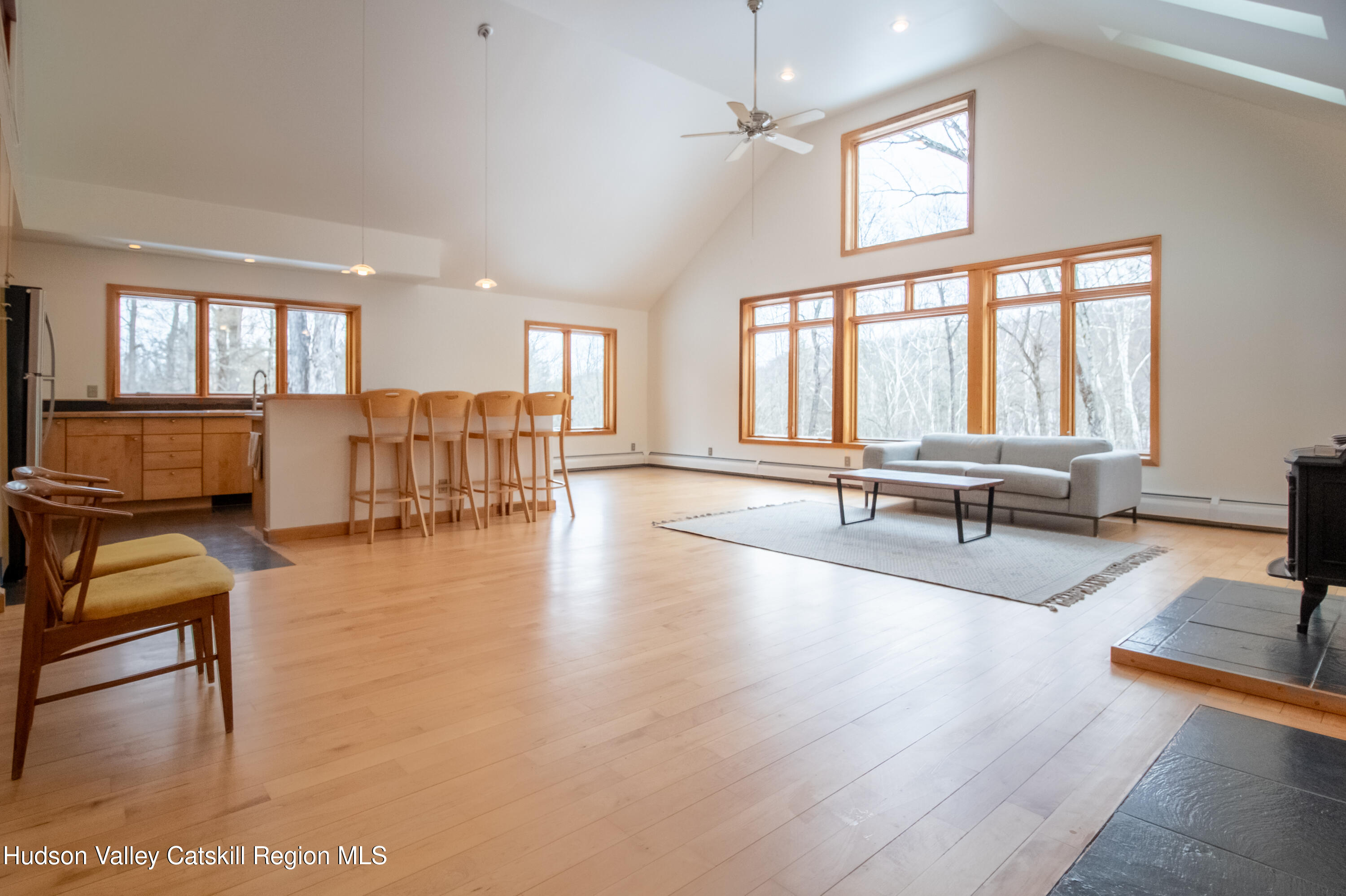 High Falls, New York 12440, United States, 2 Bedrooms Bedrooms, ,4 BathroomsBathrooms,Residential,Active,3540