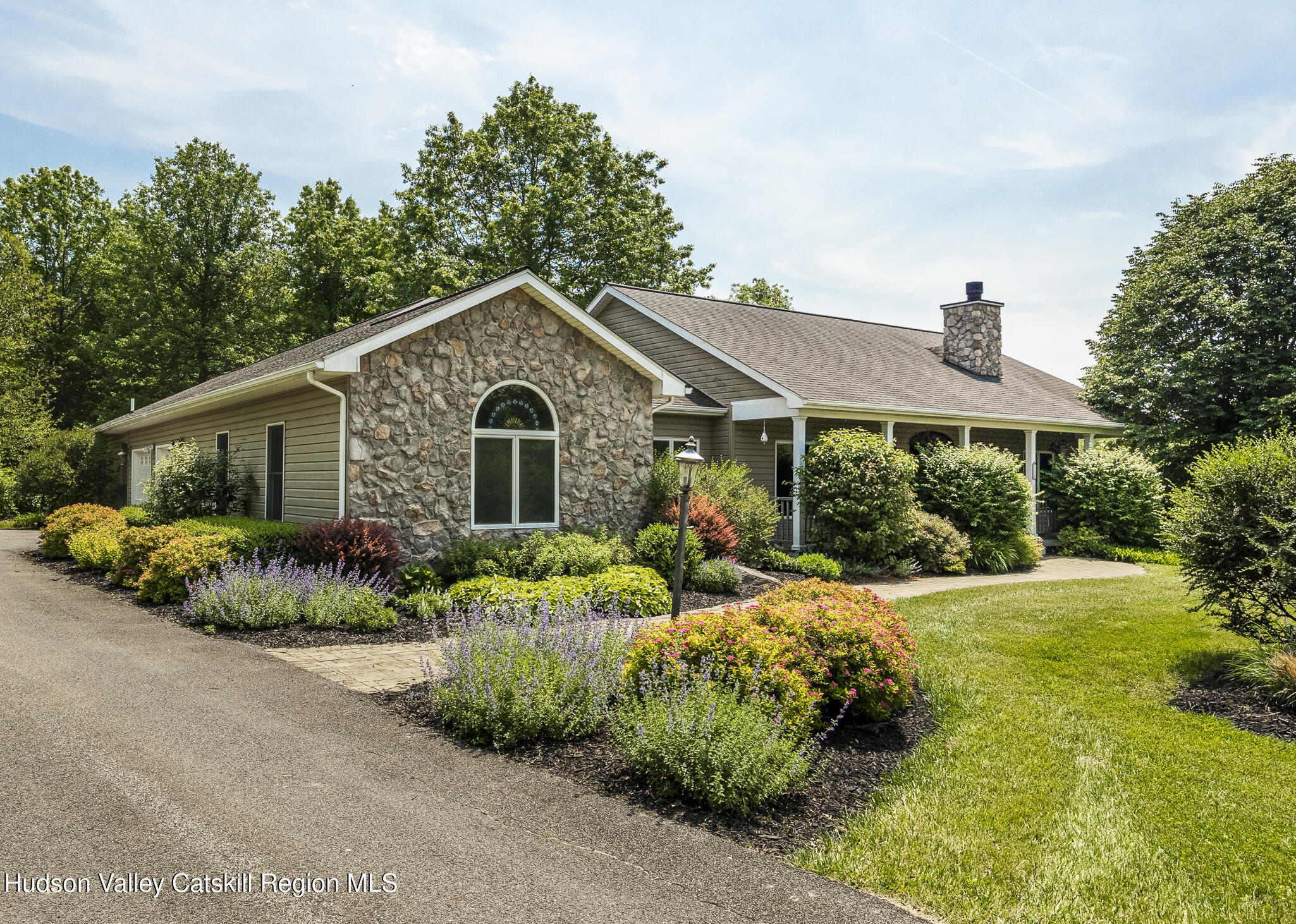 204 Moore Road Rd, Germantown, New York - 4 Bedrooms  
3 Bathrooms - 