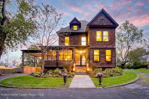 Photo of 4174 Route 9w, Saugerties, NY 12477 (MLS # 20261601)