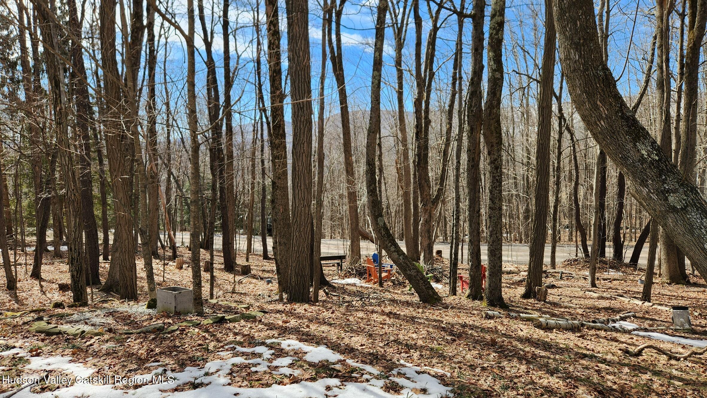 Highmount, New York 12441, United States, 3 Bedrooms Bedrooms, ,2 BathroomsBathrooms,Residential,Pending,106825