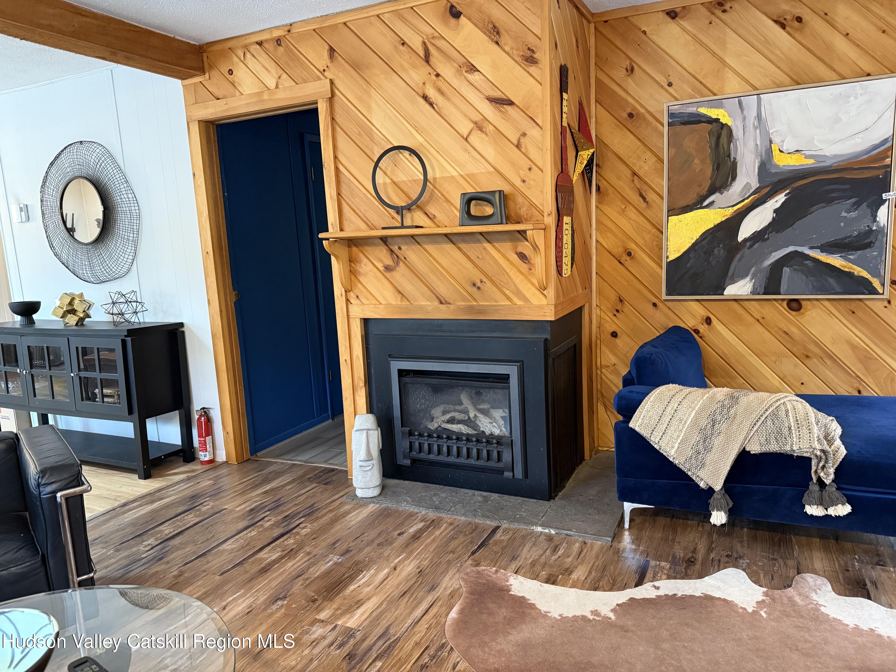 Highmount, New York 12441, United States, 3 Bedrooms Bedrooms, ,2 BathroomsBathrooms,Residential,Pending,106825