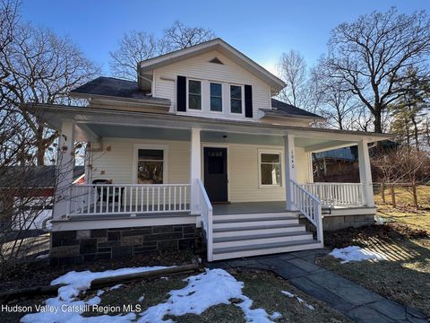 Photo of 1040 Main Street, Malden, NY 12453 (MLS # 20260227)