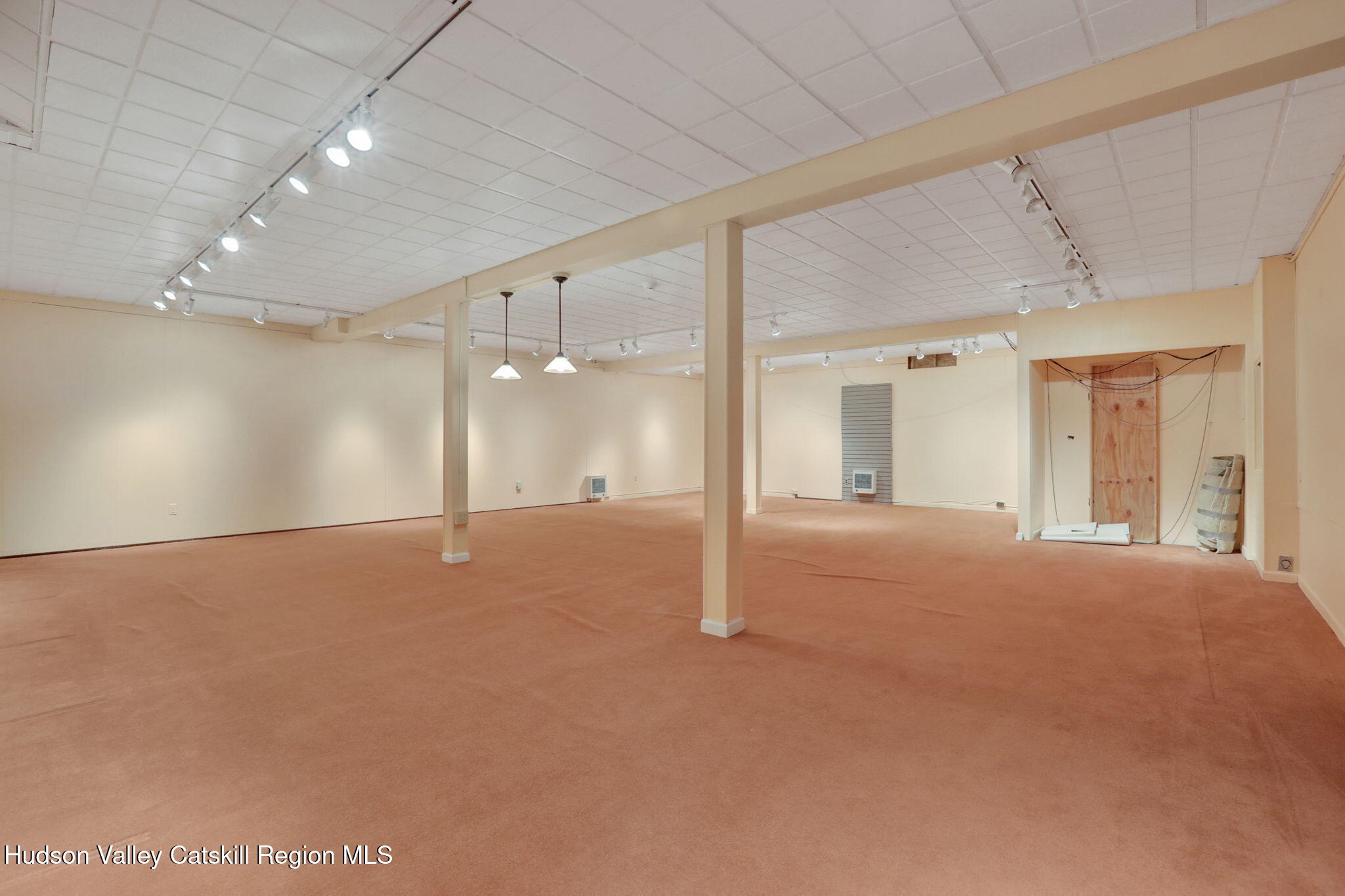 411 N Albany Avenue, Kingston, Ohio image 47
