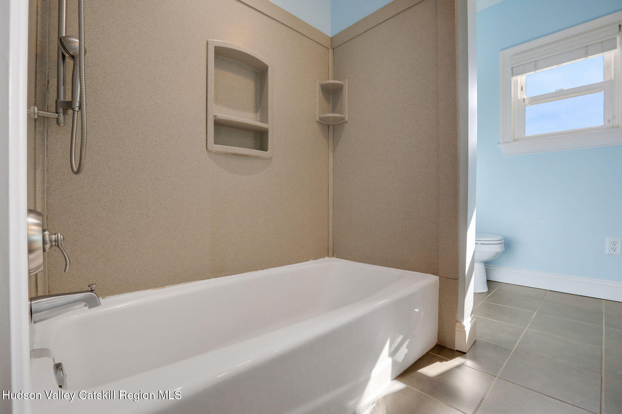 411 N Albany Avenue, Kingston, Ohio image 35