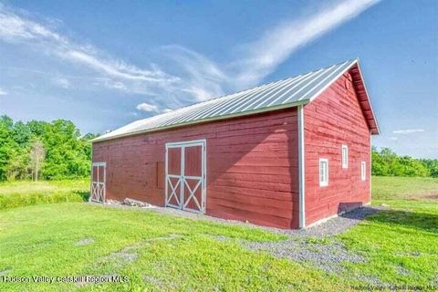 Homes For Sale - 813 Flatbush Road<br/> Kingston, NY 12401