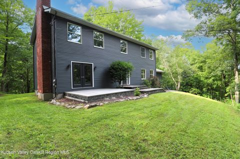 Photo of 2 Durmo Road, New Paltz, NY 12561 (MLS # 20254825)