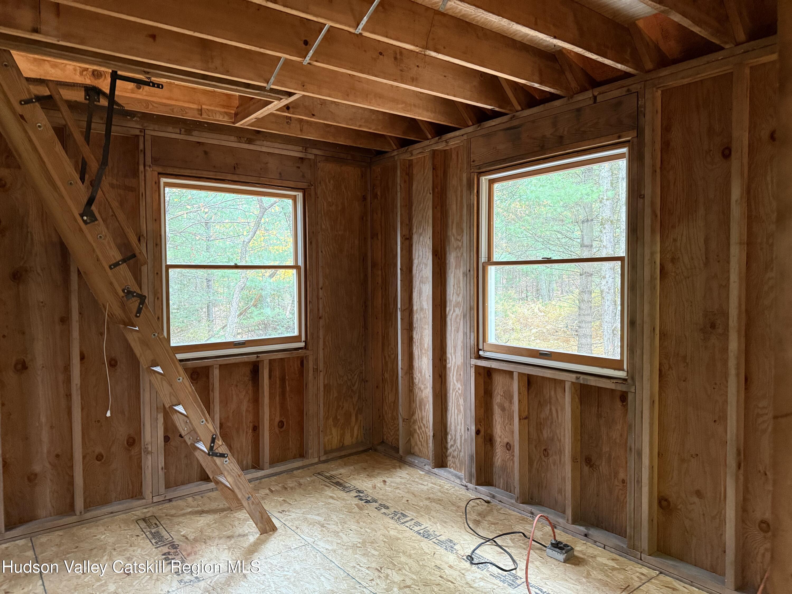 Kerhonkson, New York 12446, United States, 3 Bedrooms Bedrooms, ,1 BathroomBathrooms,Residential,Active,233681